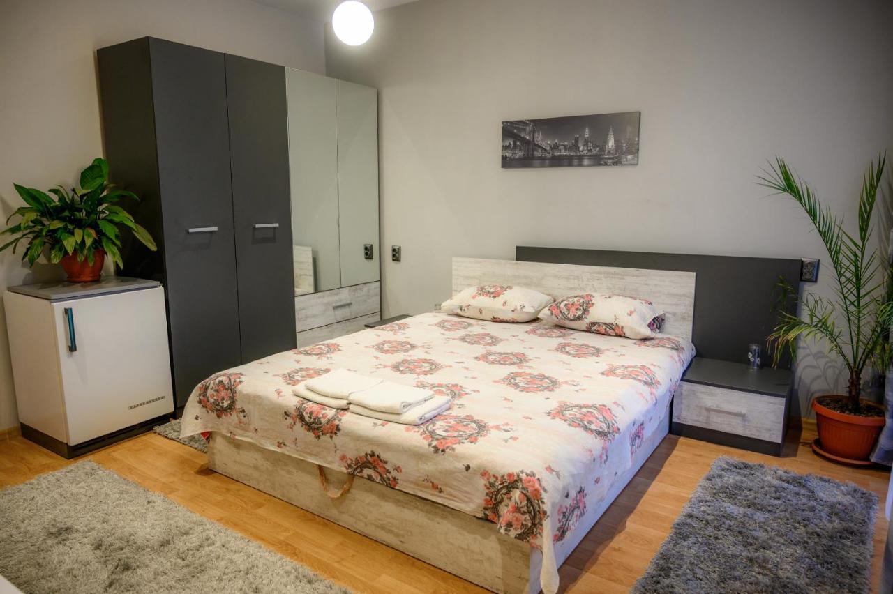Guest House Angelkovi Sapareva Banya Luaran gambar
