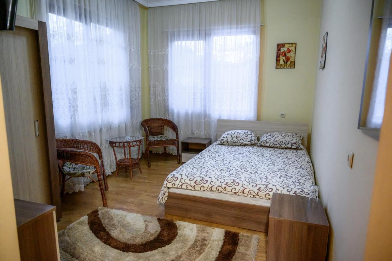Guest House Angelkovi Sapareva Banya Luaran gambar