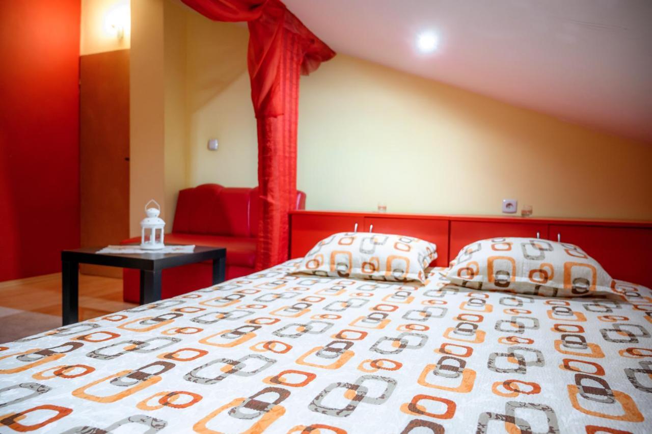 Guest House Angelkovi Sapareva Banya Luaran gambar